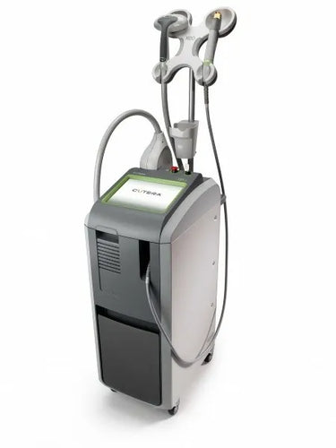 2019 Cutera XEO with 3 Handpieces.
